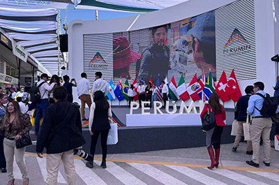 南美掘金正當時——宏遠液壓智能掘進鉆車裝備技術(shù)亮相秘魯?shù)V業(yè)展